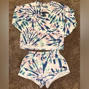 Abercrombie Kids Matching Set Tie Dye Shorts and Crewneck